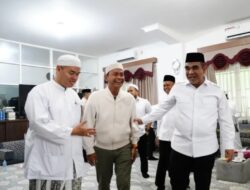 Wali Kota Banjarmasin Dampingi Ketua MPR RI Silaturahmi dan Ziarah ke Ulama Kharismatik di Kalsel