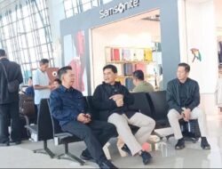 Koyem dan Shalahuddin Tak Sengaja Bertemu di Bandara, Saling Sapa Berbincang Hangat