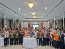 Raih WTP ke 12, Bupati Kobar Nurhidayah Beri Penghargaan Perangkat Daerah, Bukti Komitmen Tata Kelola Keuangan yang Baik