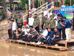 Tebar 76.000 Bibit Ikan di DAM Trinsing, Peringatan Harjad Barito Utara Seiring Menjaga Ekosistem